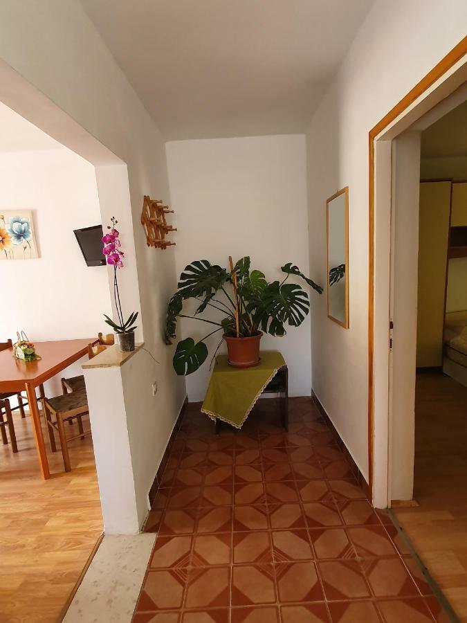 Apartments Slavica Rab Town Esterno foto