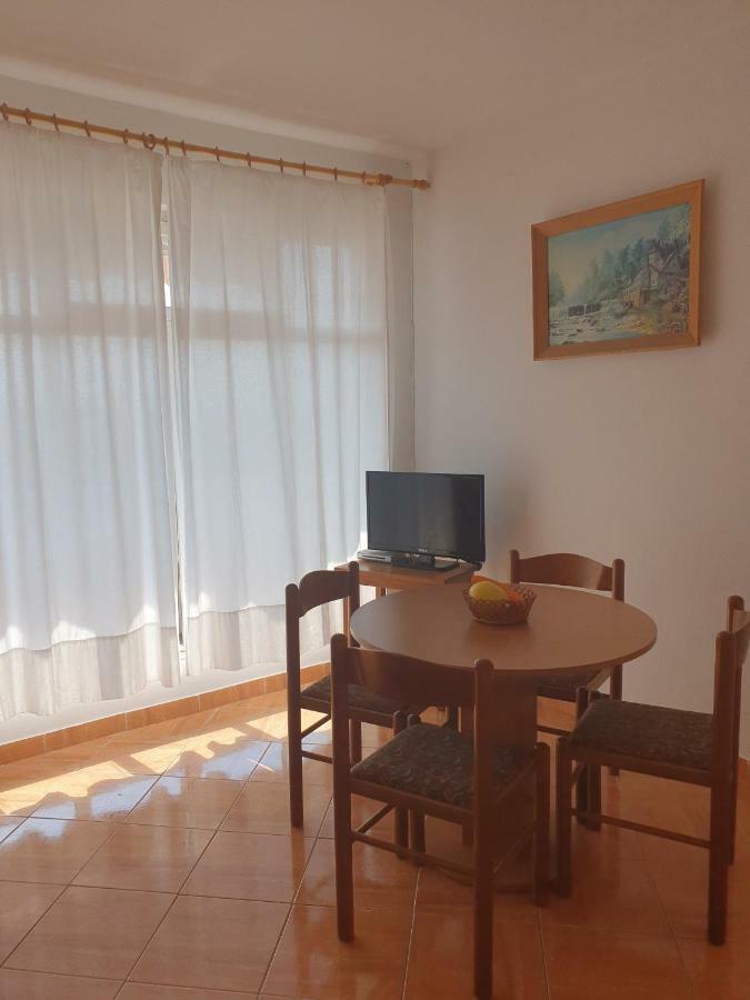 Apartments Slavica Rab Town Esterno foto